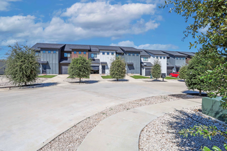 Point-Forest-Hill 28